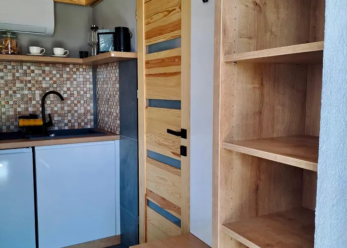 Panorama Kishaz Apartament *