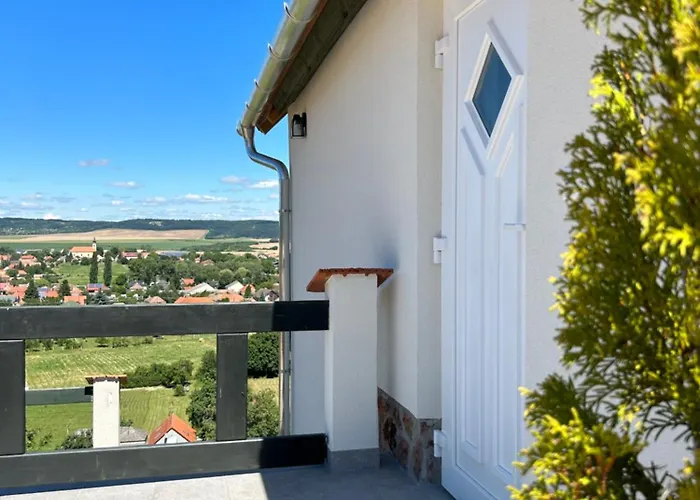 Apartament Panorama Kishaz Tarján